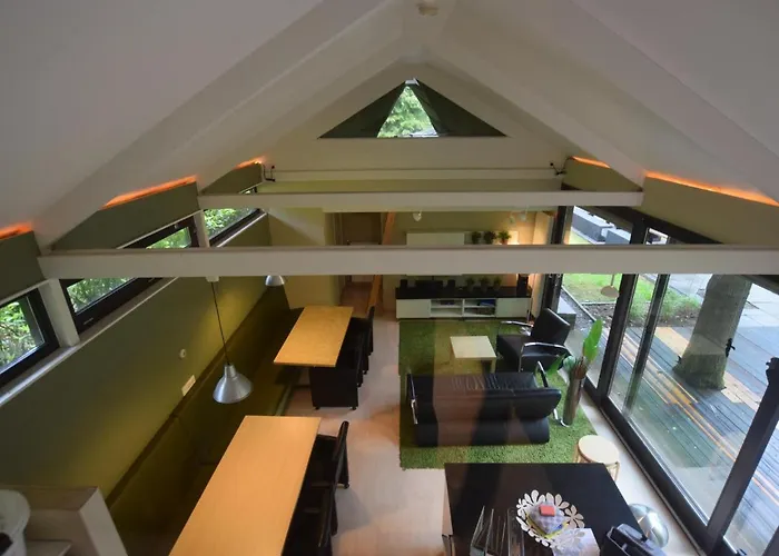 Uilenpad 11-13 * Haaren (North Brabant)